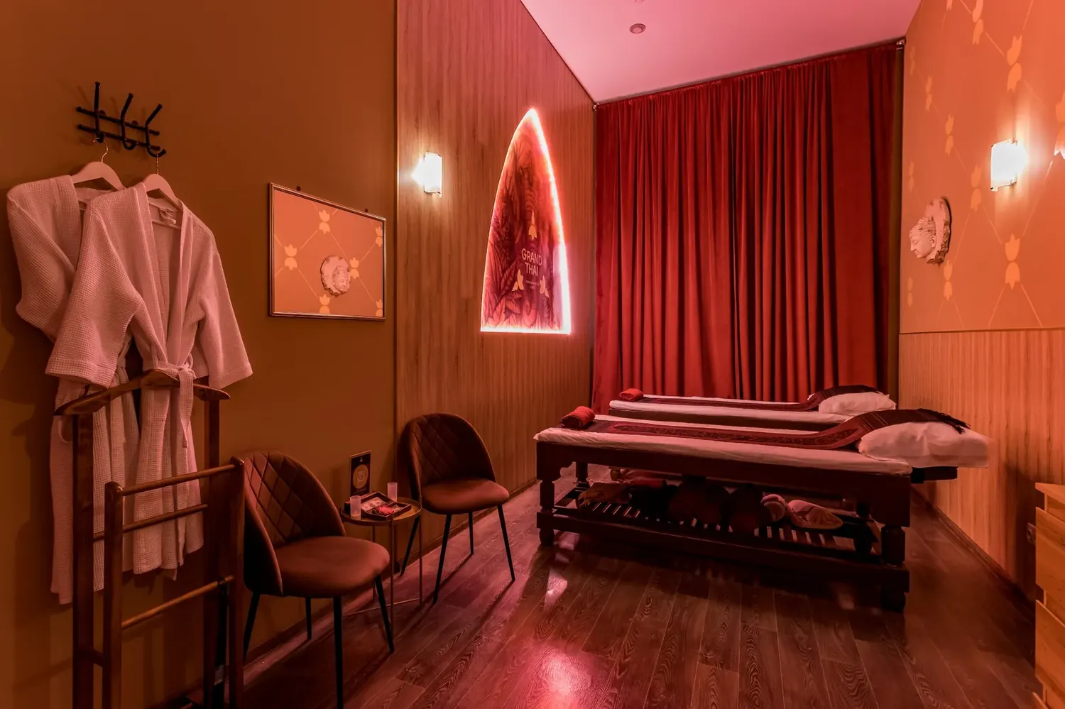 Двойной кабинет GRANDTHAI для парных SPA-программ